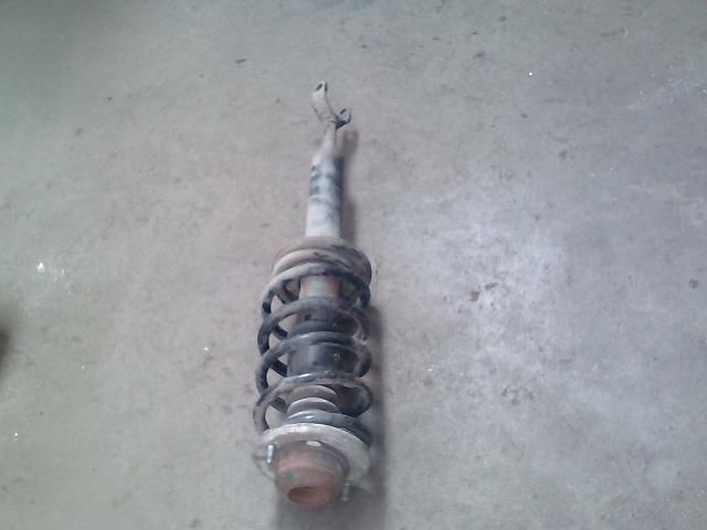 bontott VW PASSAT B5 Bal első Gólyaláb (Lengécsillapító, Rugó)