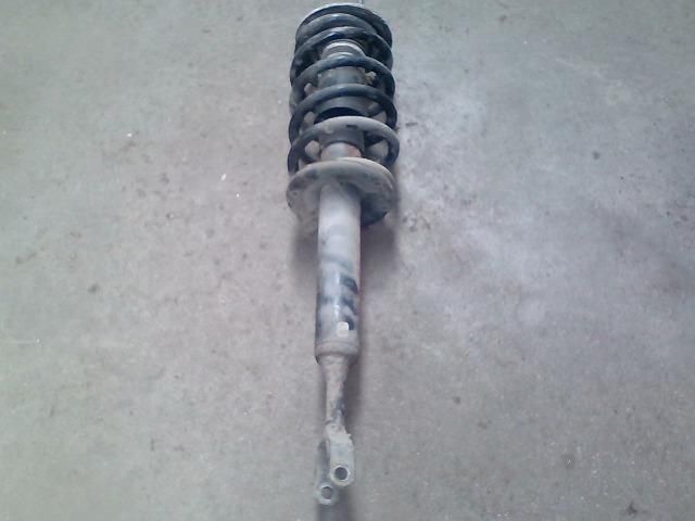 bontott VW PASSAT B5 Bal első Gólyaláb (Lengécsillapító, Rugó)