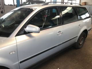 bontott VW PASSAT B5 Bal első Lengéscsillapító