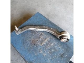 bontott VW PASSAT B5 Bal első Lengőkar