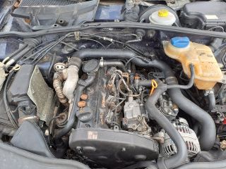 bontott VW PASSAT B5 Bal első Lengőkar