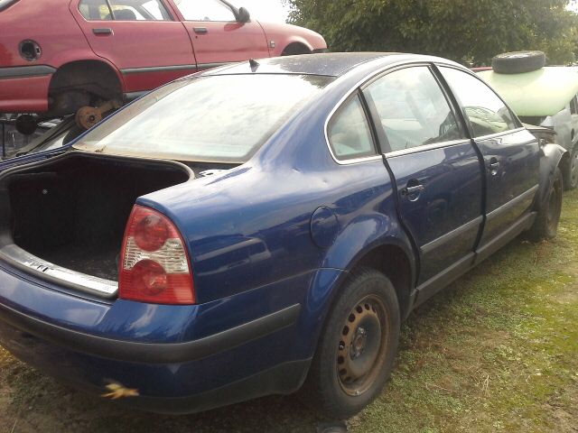 bontott VW PASSAT B5 Bal hátsó Rugó