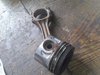 bontott VW PASSAT B5 Dugattyú és Hajtókar