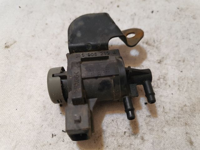 bontott VW PASSAT B5 EGR / AGR Vákum Szelep