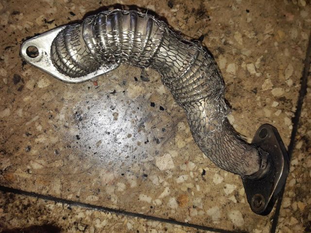 bontott VW PASSAT B5 EGR Hűtő Cső