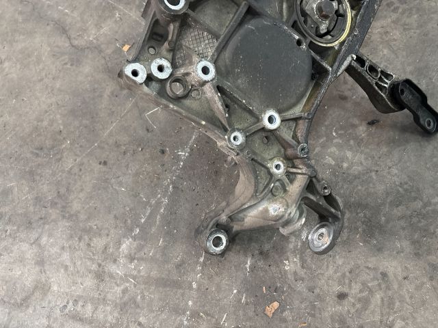 bontott VW PASSAT B5 Első Bölcső