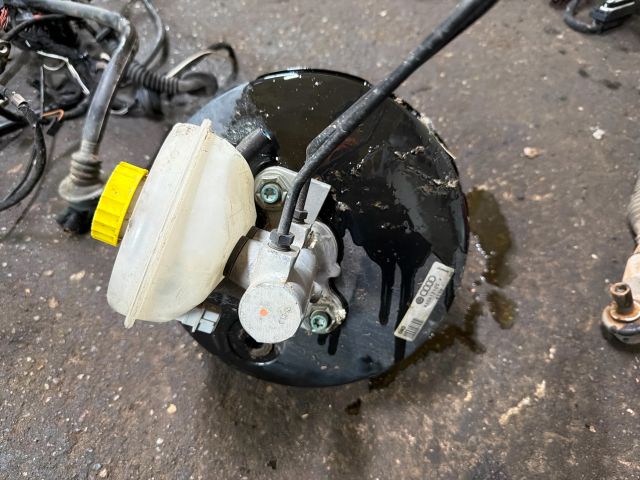 bontott VW PASSAT B5 Fékrásegítő