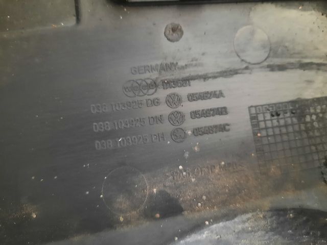 bontott VW PASSAT B5 Felső Motorburkolat