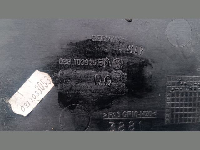 bontott VW PASSAT B5 Felső Motorburkolat