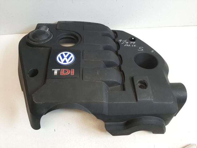 bontott VW PASSAT B5 Felső Motorburkolat