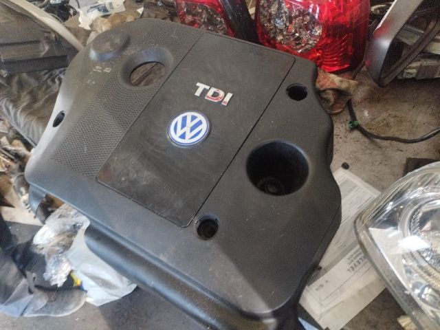 bontott VW PASSAT B5 Felső Motorburkolat