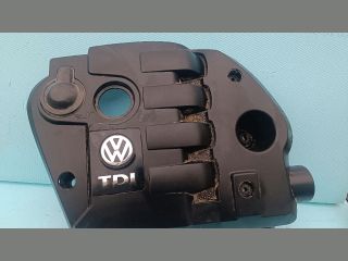 bontott VW PASSAT B5 Felső Motorburkolat