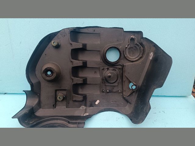 bontott VW PASSAT B5 Felső Motorburkolat