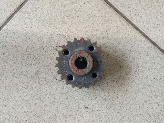 bontott VW PASSAT B5 Főtengely Bordáskerék / Lánckerék