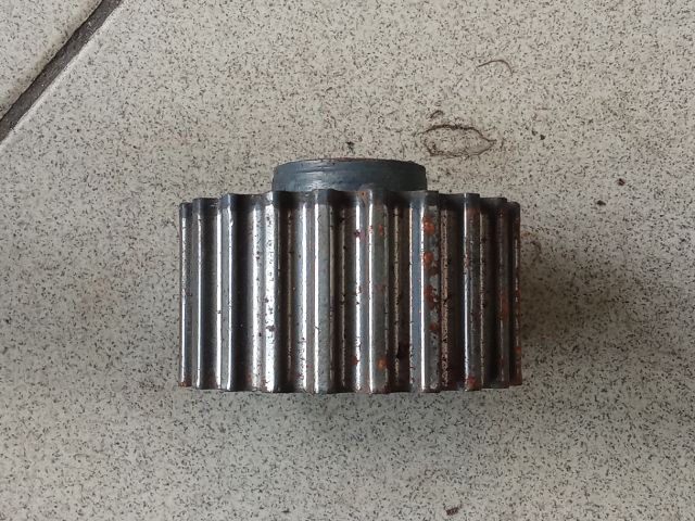 bontott VW PASSAT B5 Főtengely Bordáskerék / Lánckerék