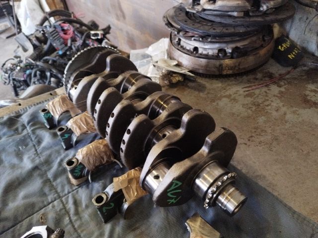 bontott VW PASSAT B5 Főtengely Csapágysorral