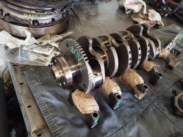 bontott VW PASSAT B5 Főtengely Csapágysorral