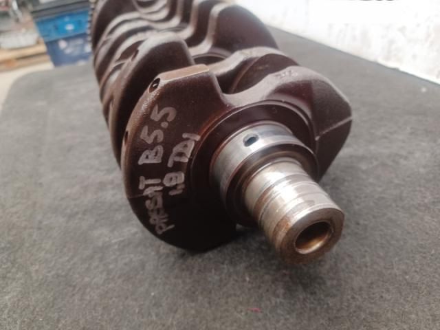 bontott VW PASSAT B5 Főtengely (Magában)