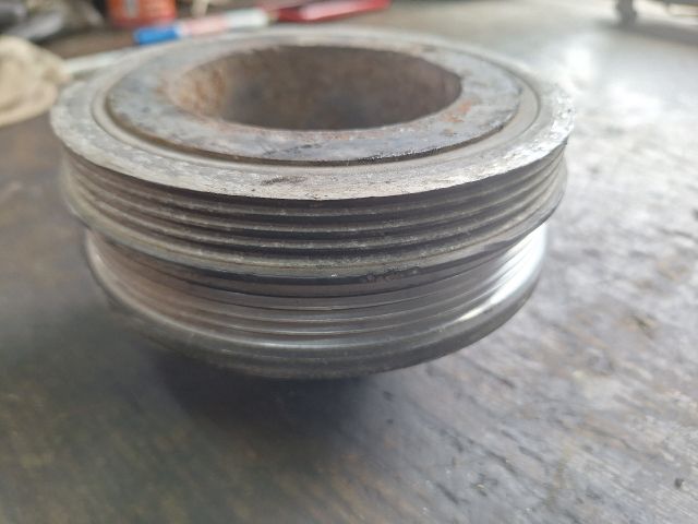 bontott VW PASSAT B5 Főtengely Szíjtárcsa