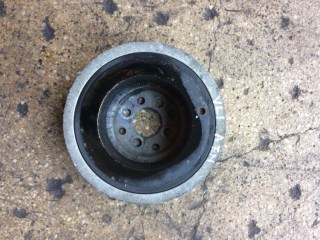 bontott VW PASSAT B5 Főtengely Szíjtárcsa