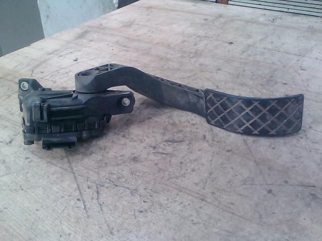 bontott VW PASSAT B5 Gázpedál (Elektromos)