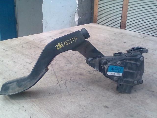 bontott VW PASSAT B5 Gázpedál (Elektromos)