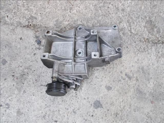 bontott VW PASSAT B5 Generátor Tartó Bak
