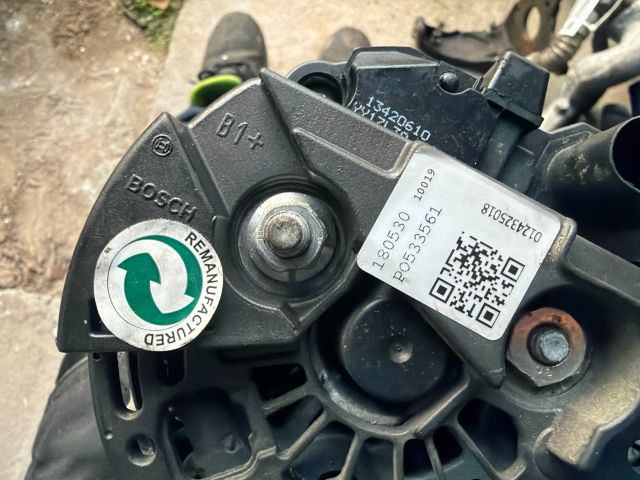 bontott VW PASSAT B5 Generátor