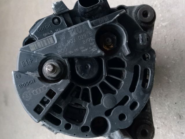 bontott VW PASSAT B5 Generátor