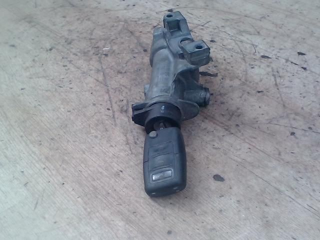 bontott VW PASSAT B5 Gyújtáskapcsoló