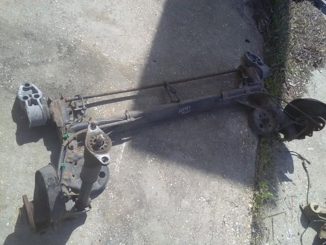 bontott VW PASSAT B5 Hátsó Híd (Dobfékes)