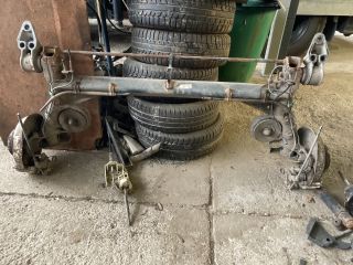 bontott VW PASSAT B5 Hátsó Híd (Tárcsafékes)