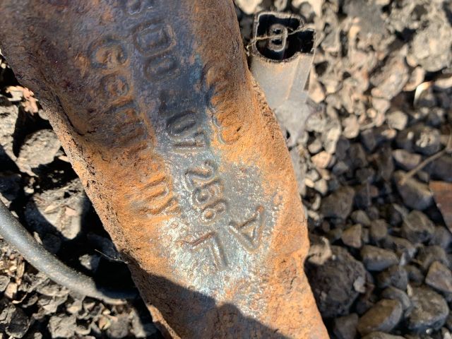 bontott VW PASSAT B5 Jobb első Csonkállvány Kerékaggyal