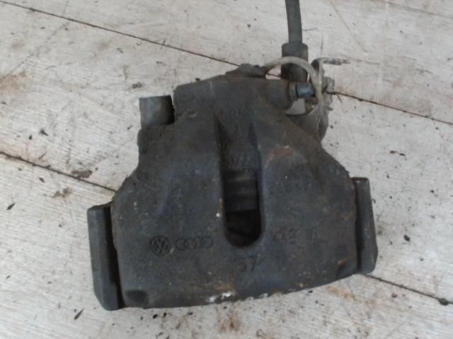 bontott VW PASSAT B5 Jobb első Féknyereg Munkahengerrel