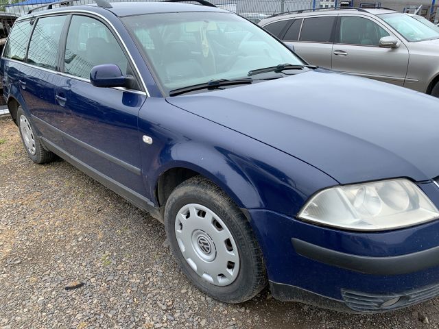 bontott VW PASSAT B5 Jobb első Féknyereg Munkahengerrel