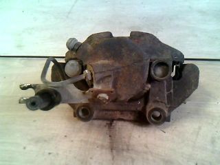 bontott VW PASSAT B5 Jobb első Féknyereg Munkahengerrel