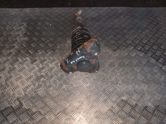 bontott VW PASSAT B5 Jobb első Gólyaláb (Lengécsillapító, Rugó)