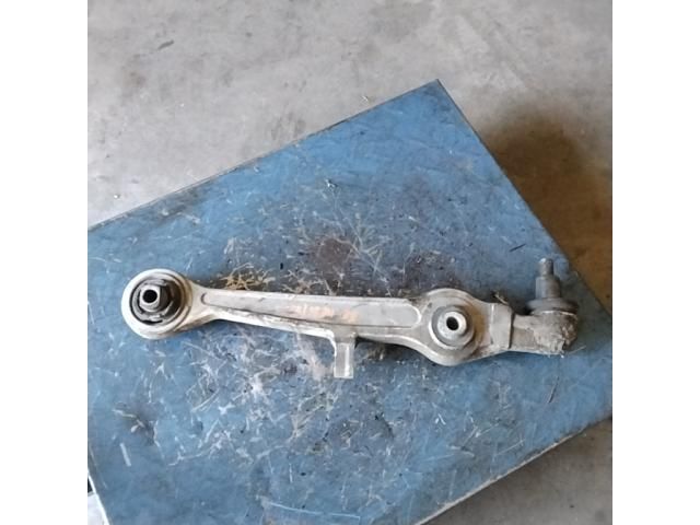 bontott VW PASSAT B5 Jobb első Lengőkar