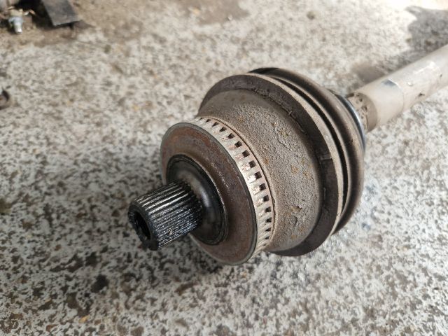 bontott VW PASSAT B5 Jobb Féltengely