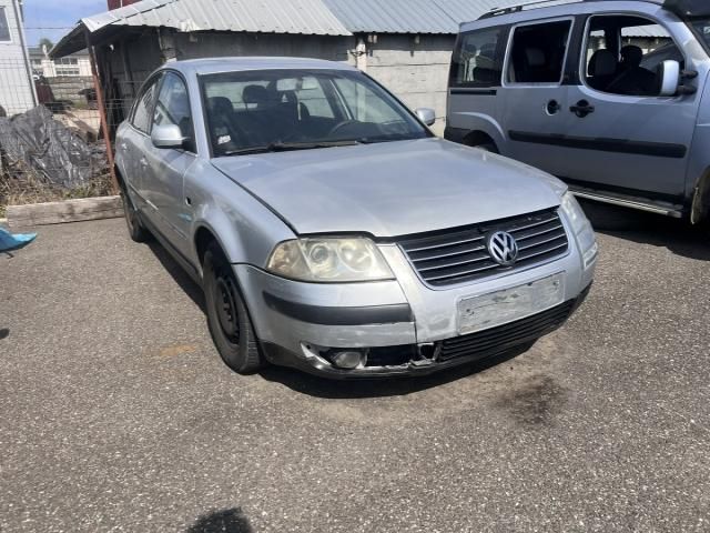 bontott VW PASSAT B5 Jobb hátsó Csonkállvány