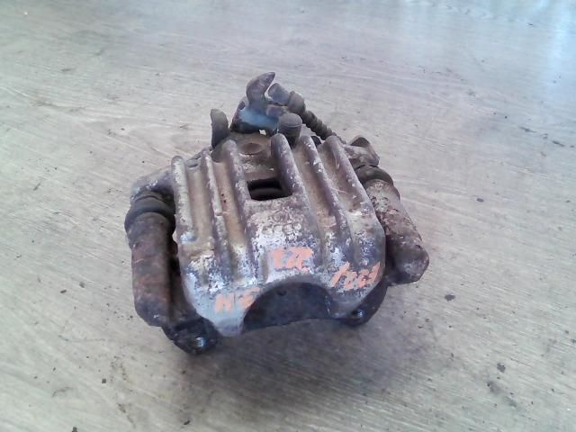 bontott VW PASSAT B5 Jobb hátsó Féknyereg Munkahengerrel