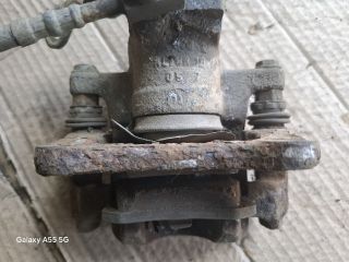 bontott VW PASSAT B5 Jobb hátsó Féknyereg Munkahengerrel