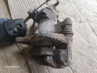 bontott VW PASSAT B5 Jobb hátsó Féknyereg Munkahengerrel