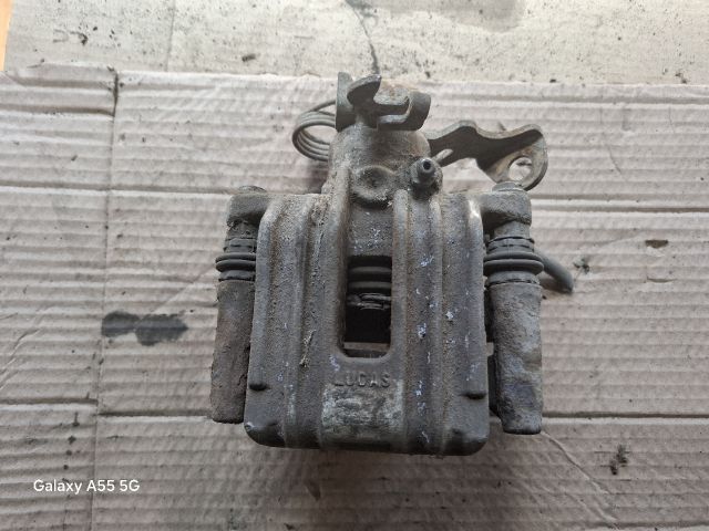 bontott VW PASSAT B5 Jobb hátsó Féknyereg Munkahengerrel