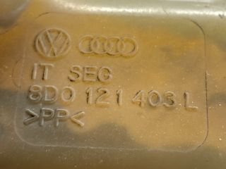 bontott VW PASSAT B5 Kiegyenlítő Tartály