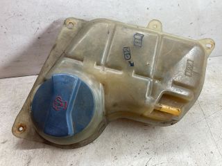 bontott VW PASSAT B5 Kiegyenlítő Tartály