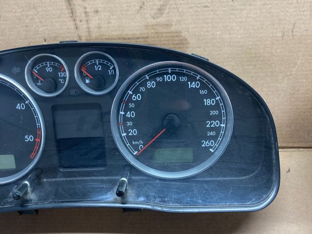 bontott VW PASSAT B5 Kilométeróra