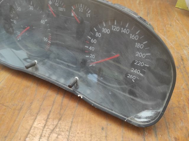 bontott VW PASSAT B5 Kilométeróra