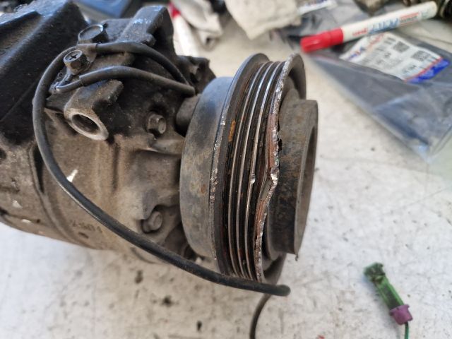 bontott VW PASSAT B5 Klímakompresszor