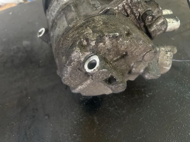 bontott VW PASSAT B5 Klímakompresszor